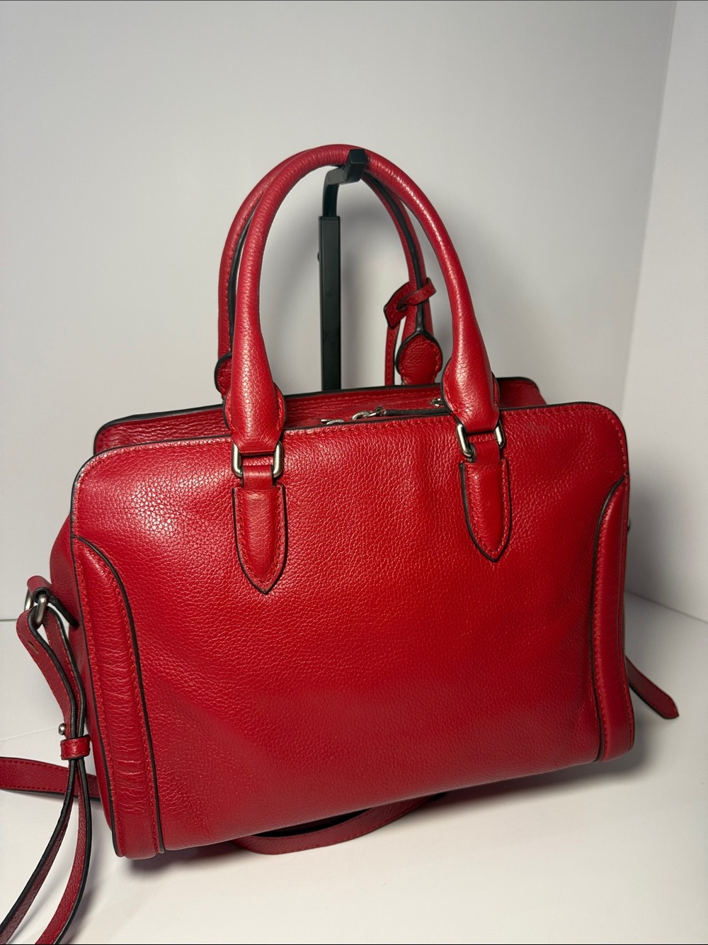 Alexander McQueen Red Pebbled Leather Skull Padlock Satchel Crossbody - Picture 7 of 16